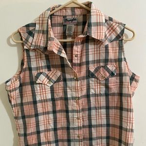 WRANGLER WRANCHER SHIRTS ladies medium plaid pearl snap close Western